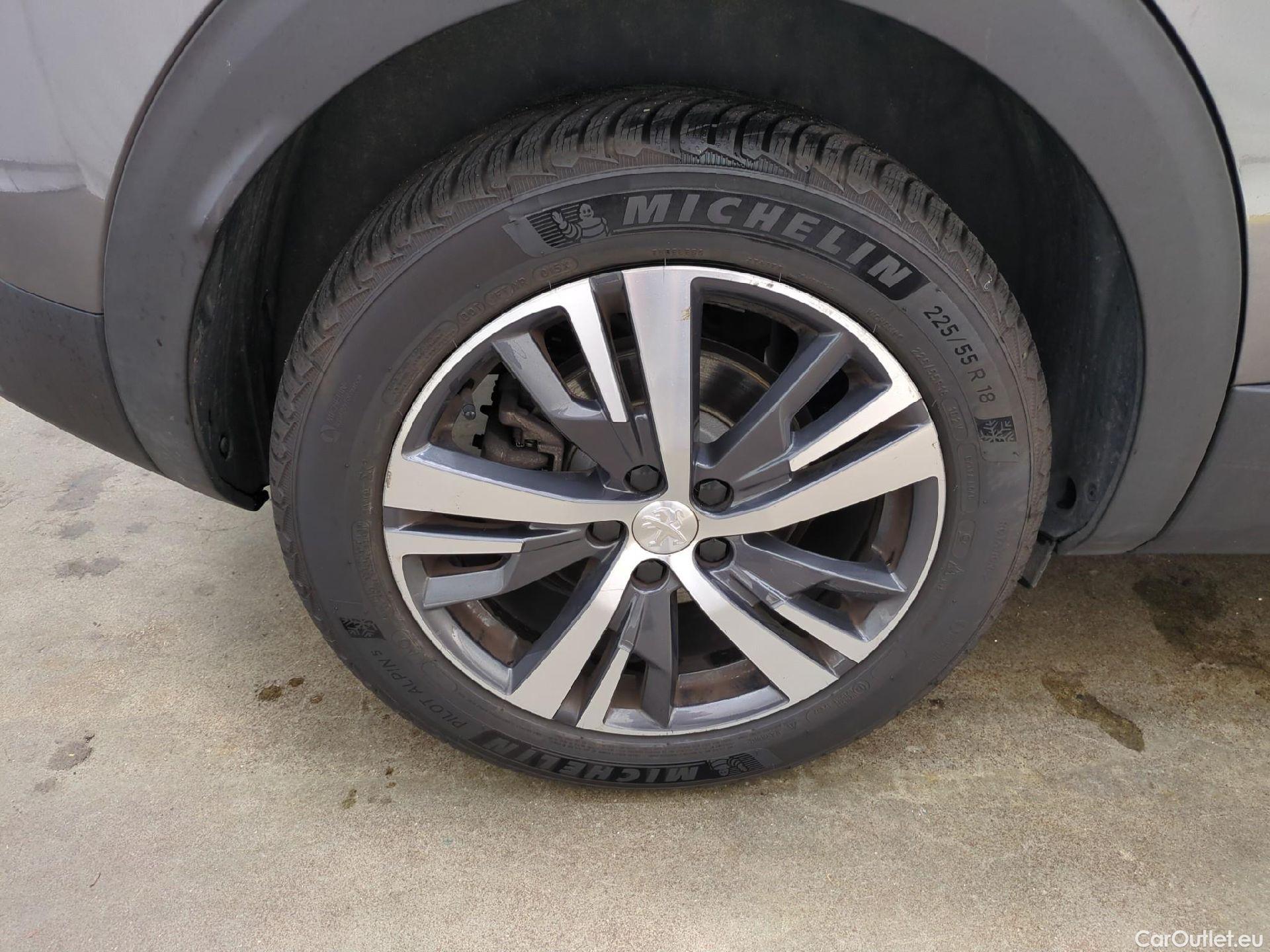 Peugeot  3008  II Allure 1.5 HDi 130CV BVA8 E6d #14