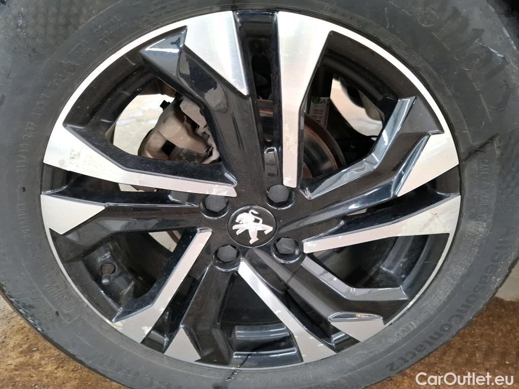  Peugeot  2008  Allure Business 1.5 HDi 110CV BVM6 E6d #42