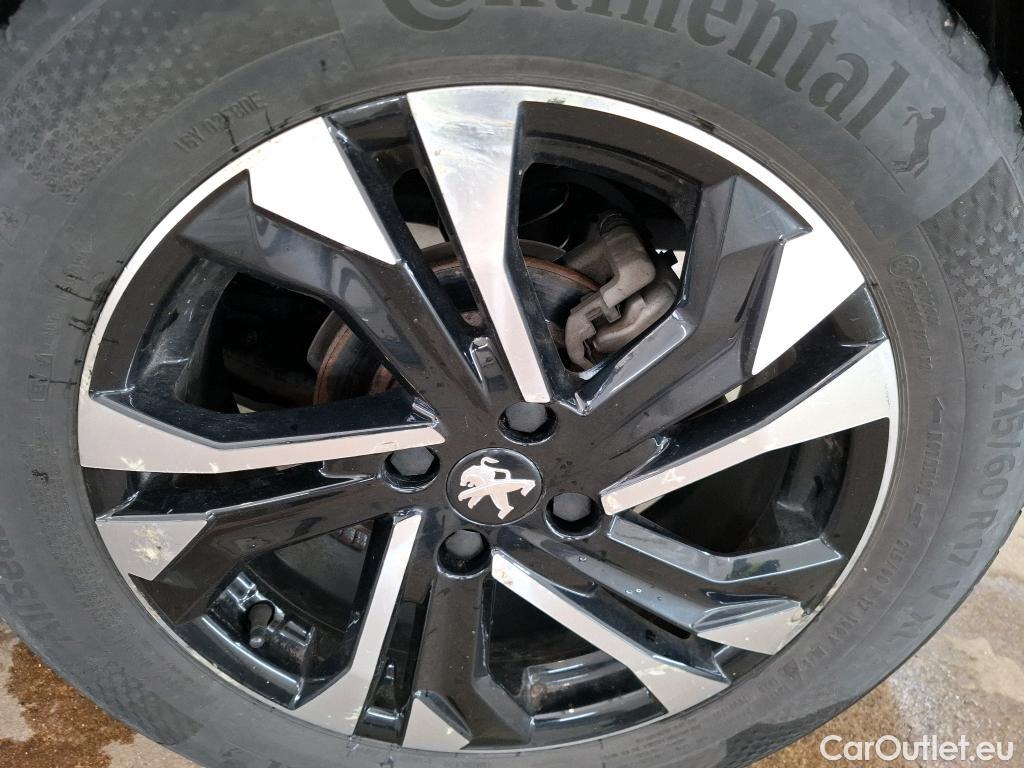  Peugeot  2008  Allure Business 1.5 HDi 110CV BVM6 E6d #47
