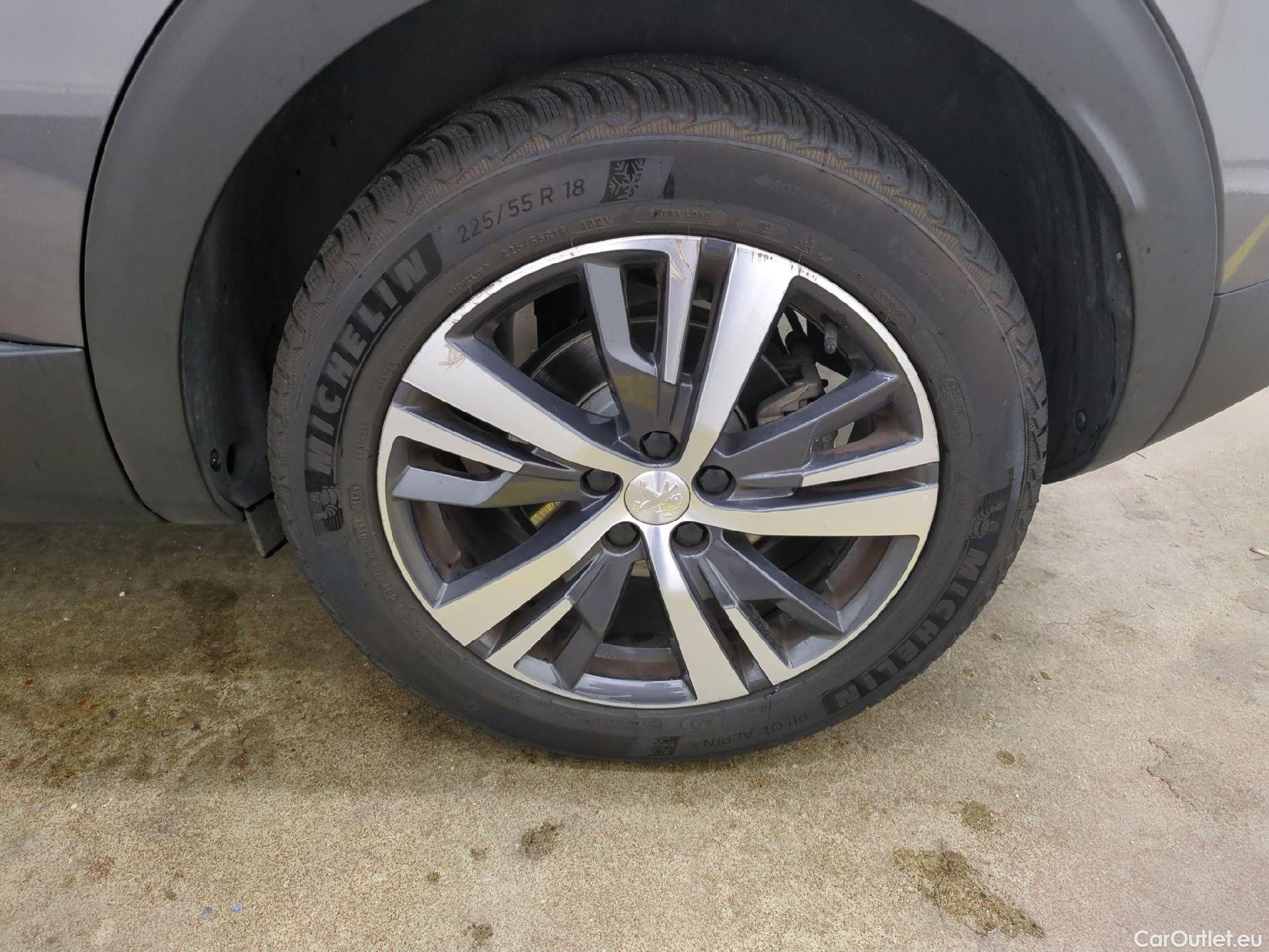  Peugeot  3008  II Allure 1.5 HDi 130CV BVA8 E6d #13