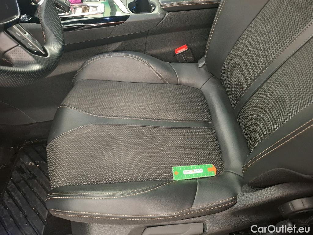  Peugeot  3008  II GT 1.5 HDi 130CV BVA8 E6d #10