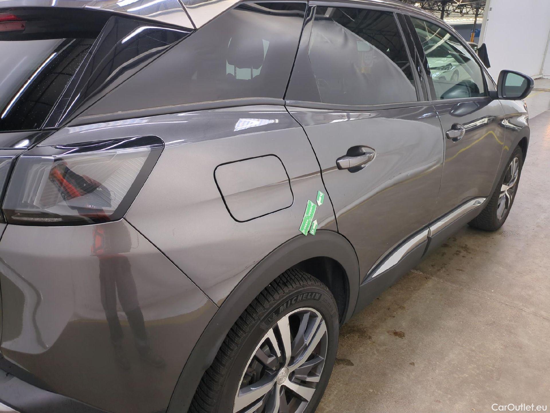  Peugeot  3008  II Allure 1.5 HDi 130CV BVA8 E6d #60