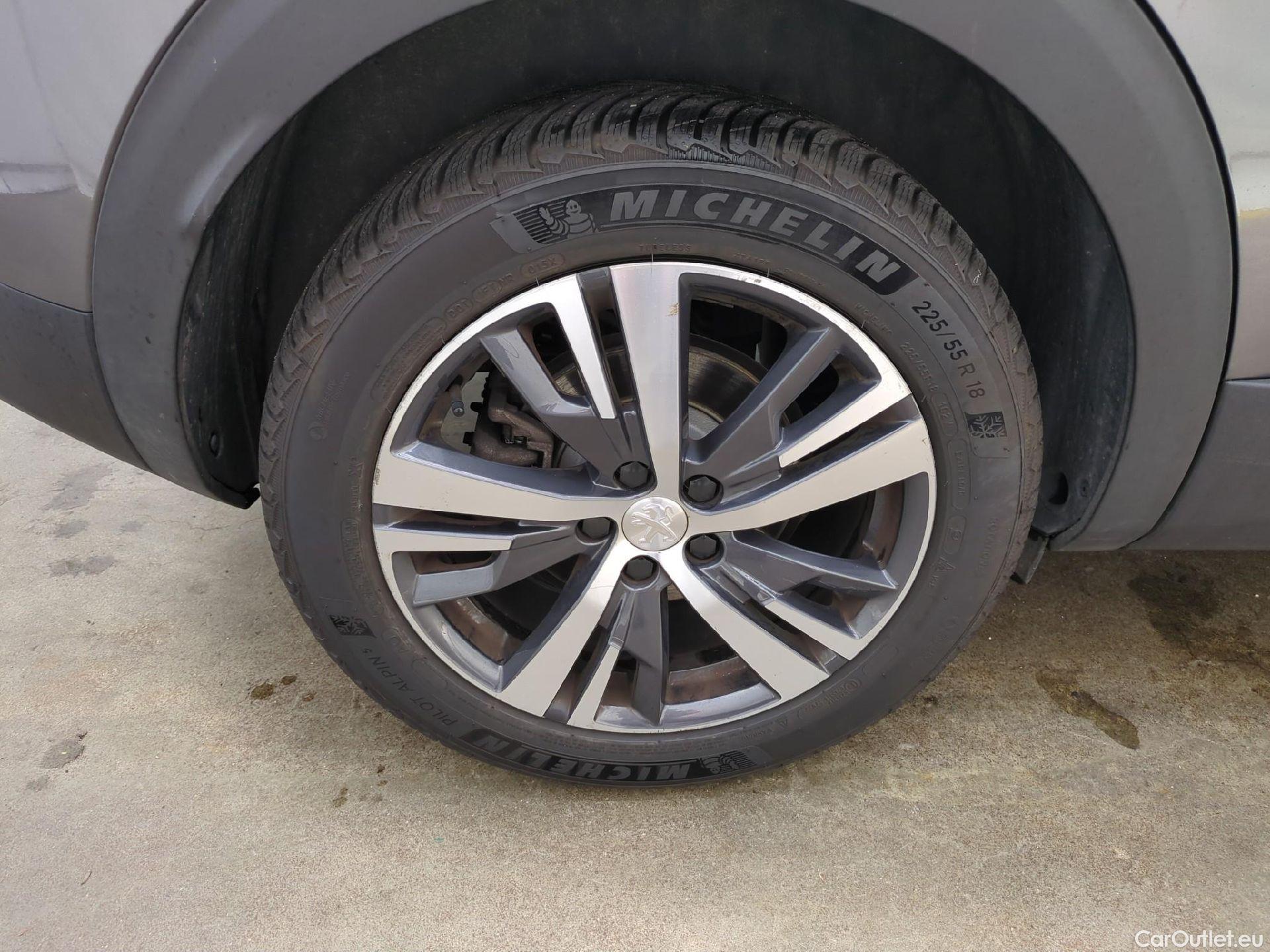  Peugeot  3008  II Allure 1.5 HDi 130CV BVA8 E6d #74