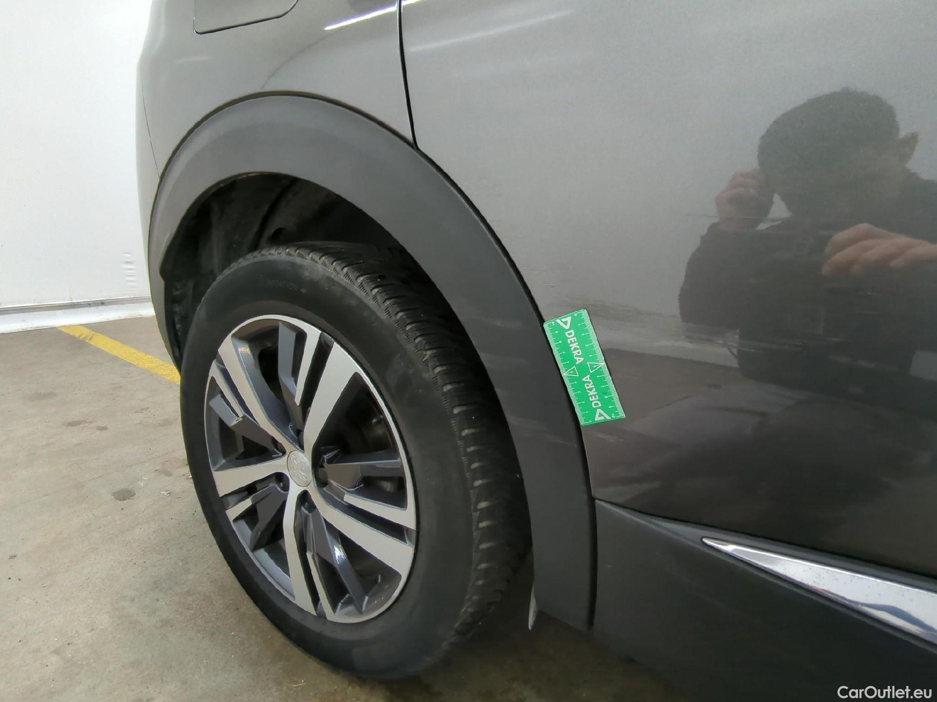  Peugeot  3008  II Allure Pack 1.5 HDi 130CV BVA8 E6d #17