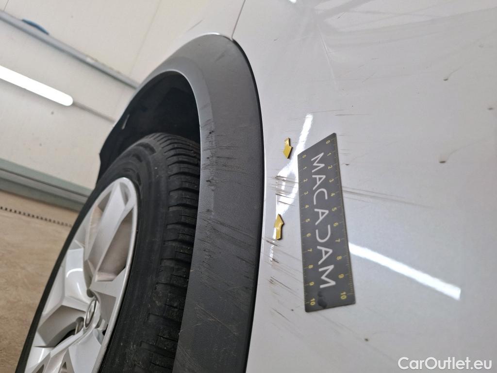  Renault  Captur  II Business 1.6 E-TECH Hybrid 145CV BVA6 E6d #6
