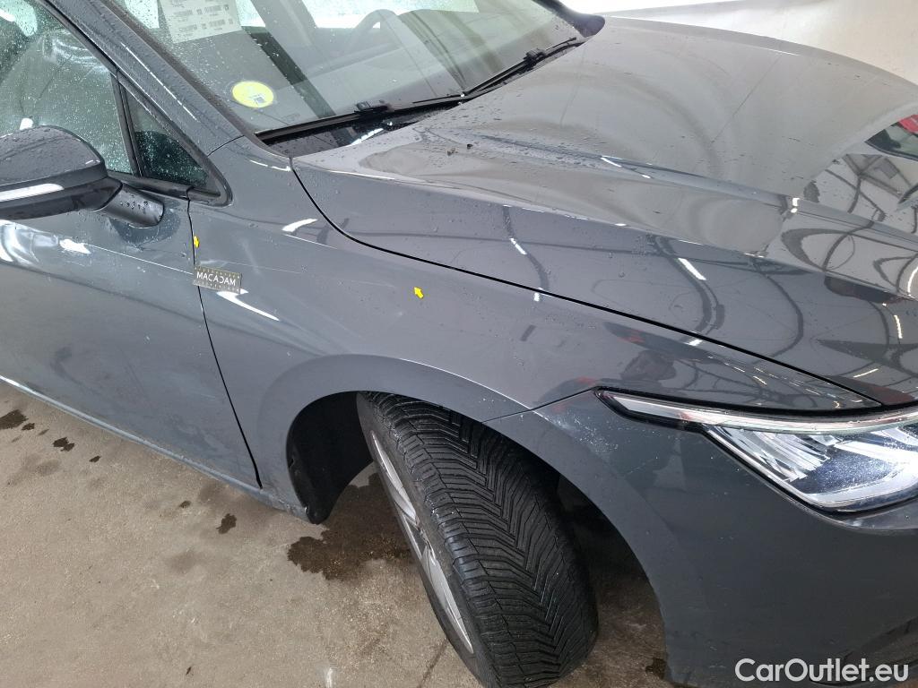  Volkswagen  Golf  VOLKSWAGEN / 2020 / 5P / Berline 2.0 TDI SCR 150 DSG7 Life Busi 1st #14
