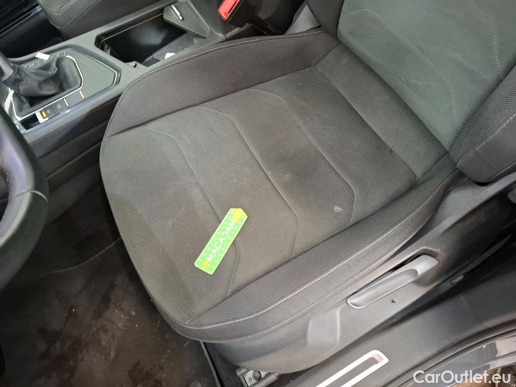  Volkswagen  Tiguan VOLKSWAGEN  / 2020 / 5P / SUV 2.0 TDI 150 DSG7 Elegance #11