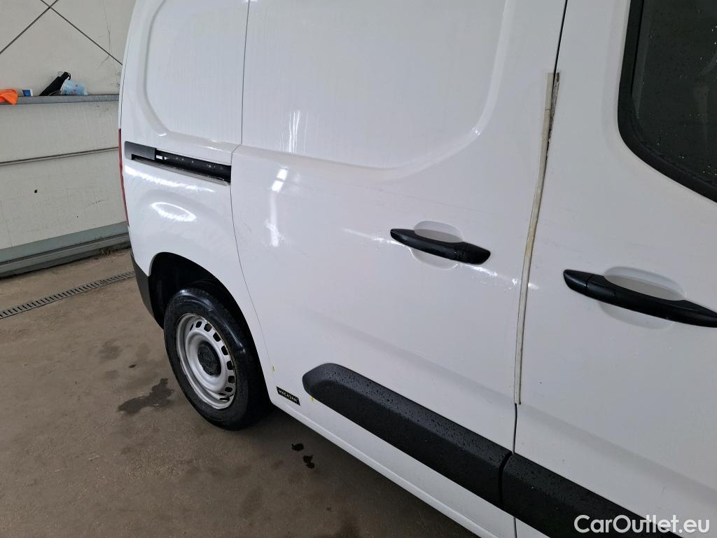  Citroen  Berlingo  Fourgon Club M 650 1.5 BlueHDi 100CV BVM6 E6d #23