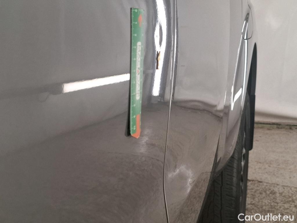  Nissan  Navara NISSAN  / 2015 / 4P / Pick-up King-Cab 2.3 dCi 160 N-CONNECTA #9