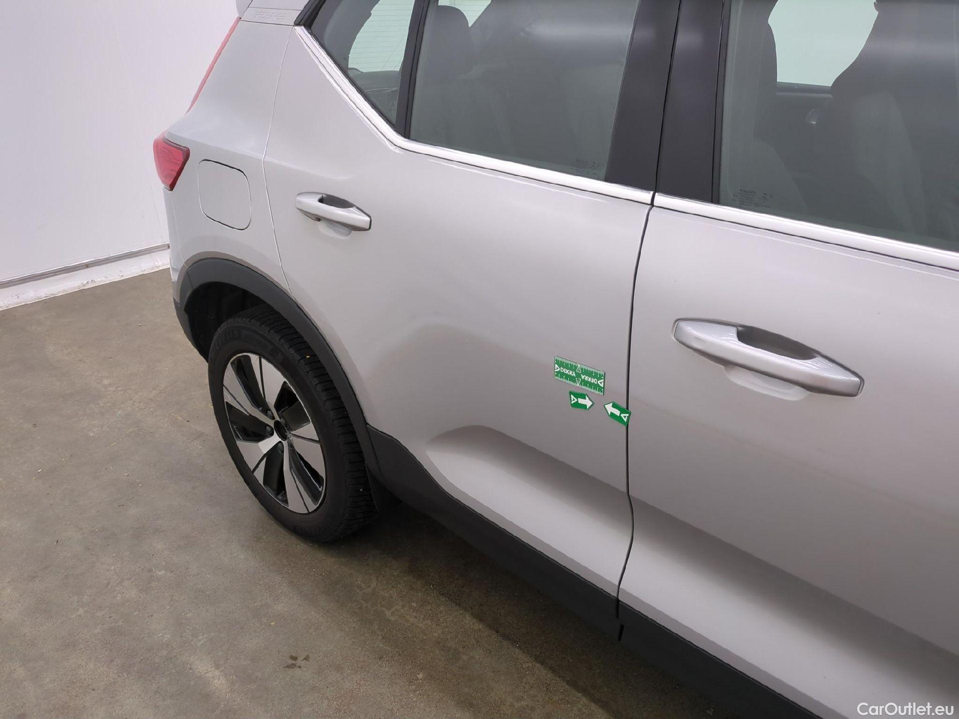  Volvo  XC 40 VOLVO XC40 / 2022 / 5P / SUV Recharge T4 211 DCT7 Start #39