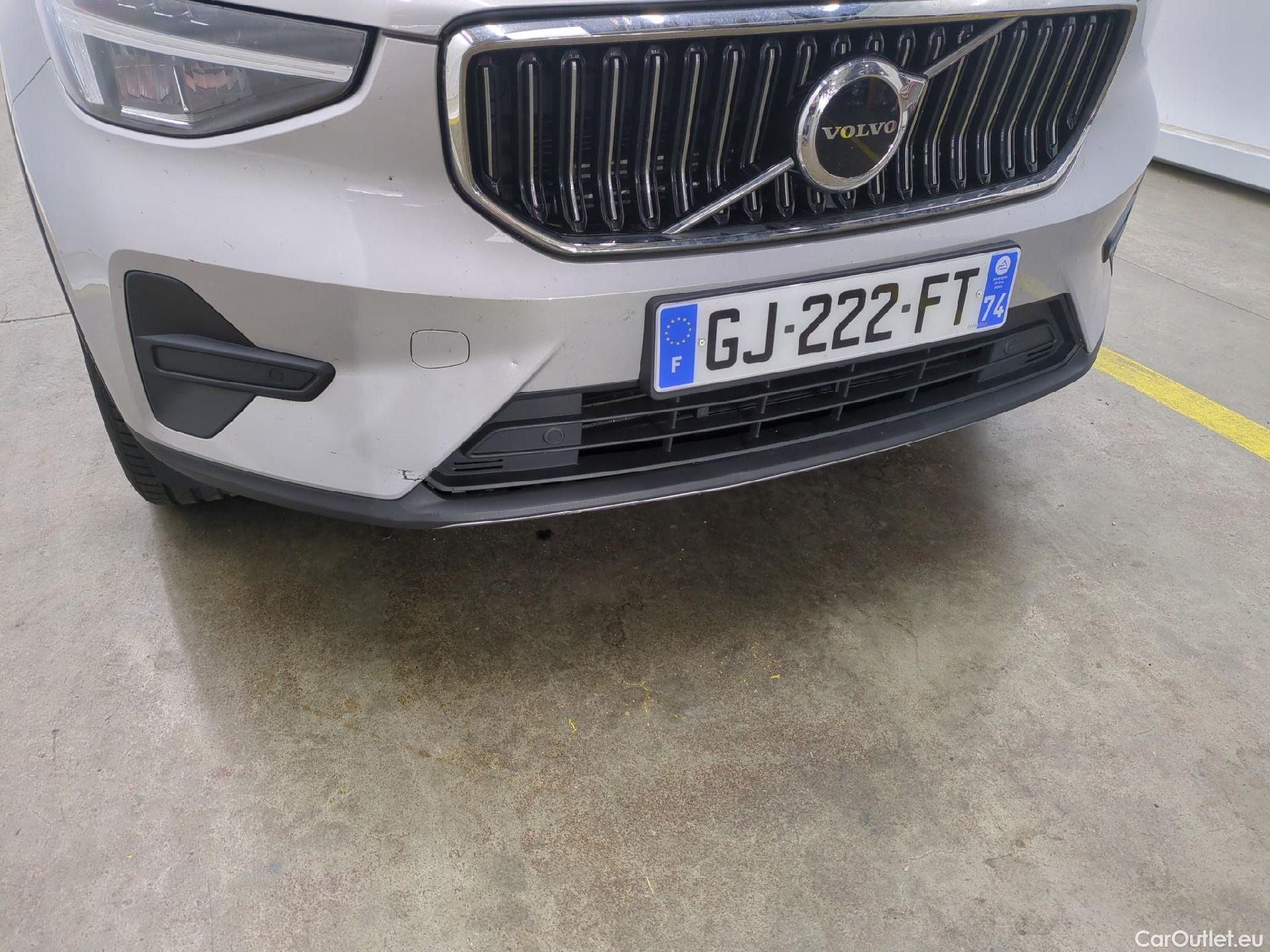  Volvo  XC 40 VOLVO XC40 / 2022 / 5P / SUV Recharge T4 211 DCT7 Start #46