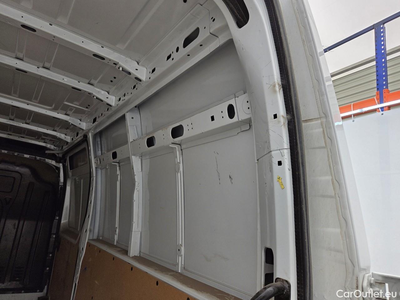  Renault  Master 2.3 Blue dCi 135CP Tractiune L3H2 #53