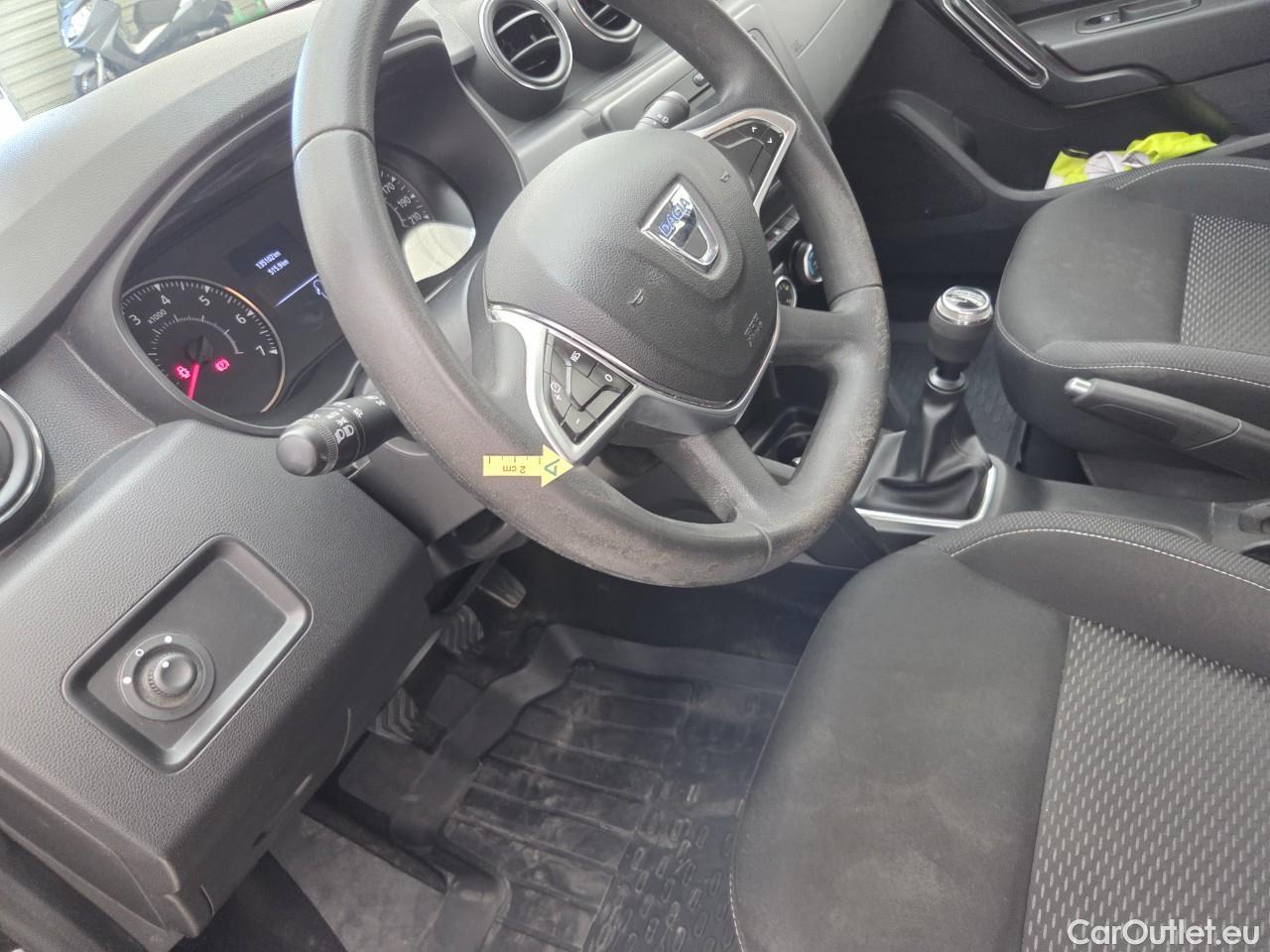  Dacia  Duster 1.5 Blue dCi 115CP Comfort 4WD #49