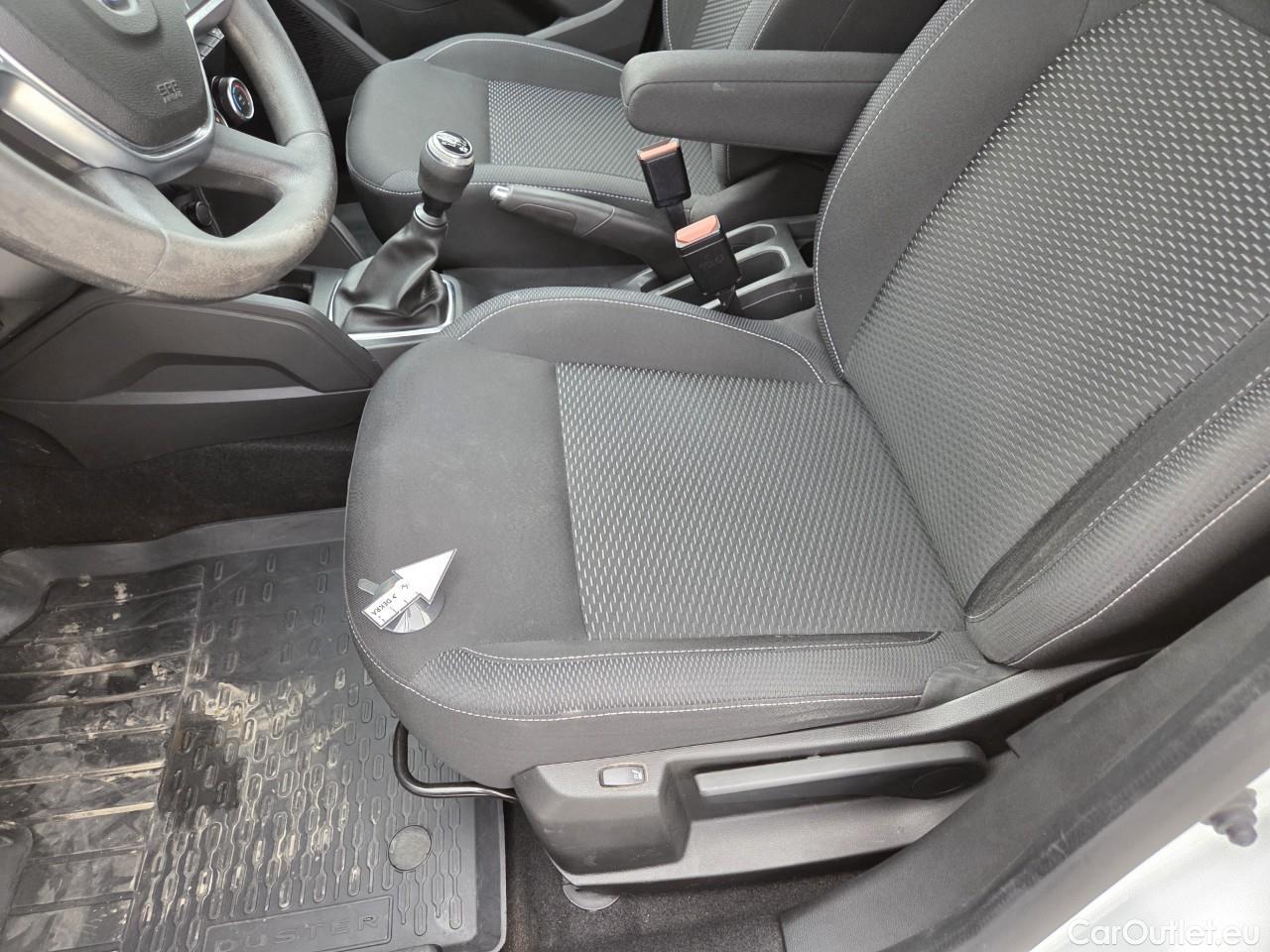  Dacia  Duster 1.5 Blue dCi 115CP Comfort 4WD #32