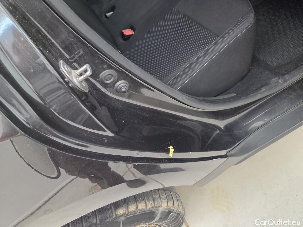  Dacia  Duster 1.5 Blue dCi 115CP Comfort 4WD #81