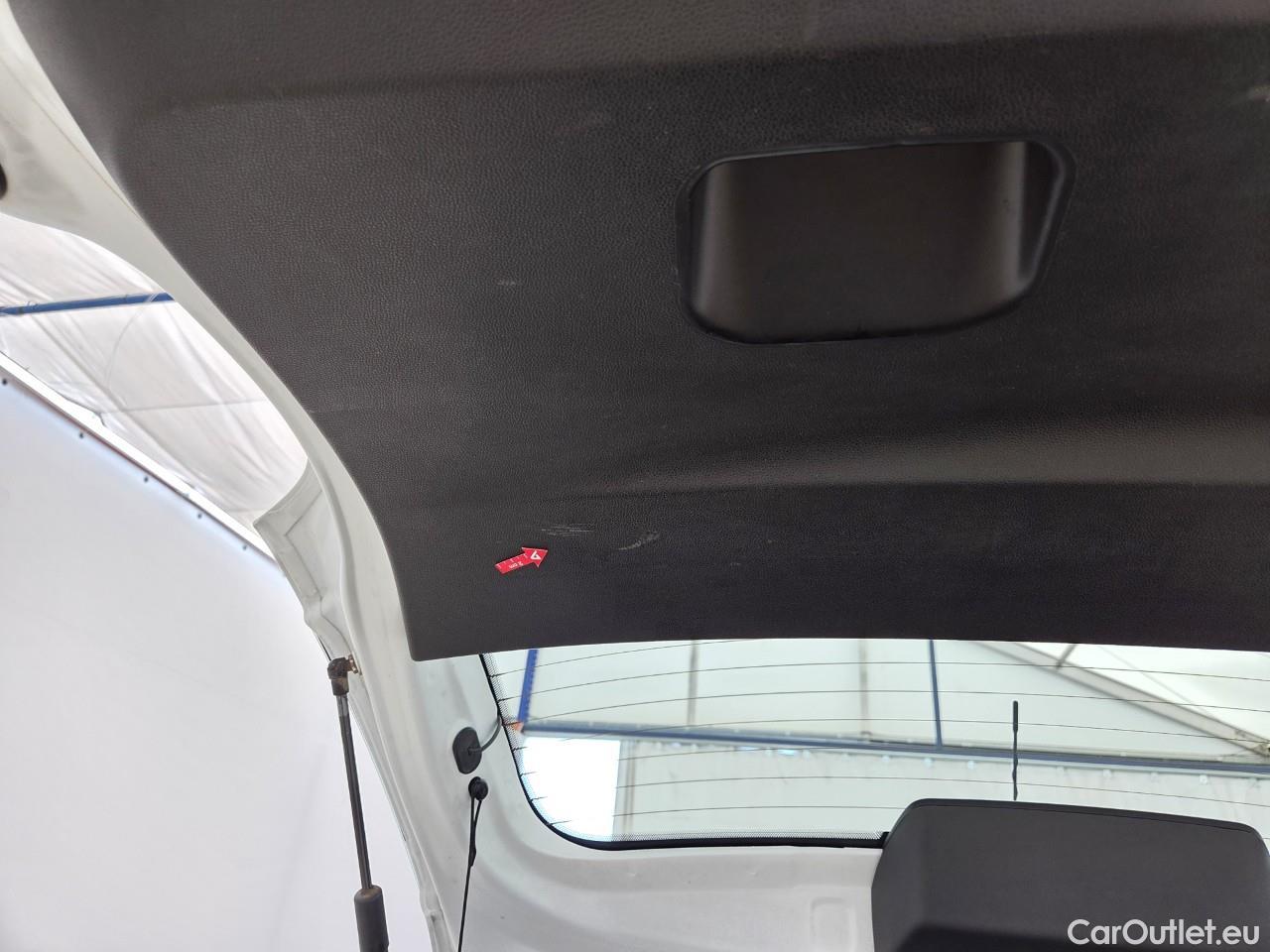  Dacia  Duster 1.5 Blue dCi 115CP Comfort 4WD #48