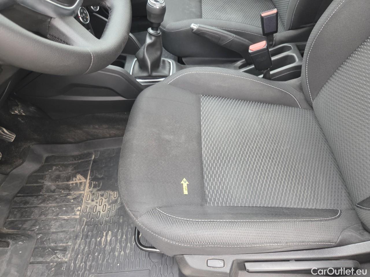  Dacia  Duster 1.5 Blue dCi 115CP Comfort 4WD #64