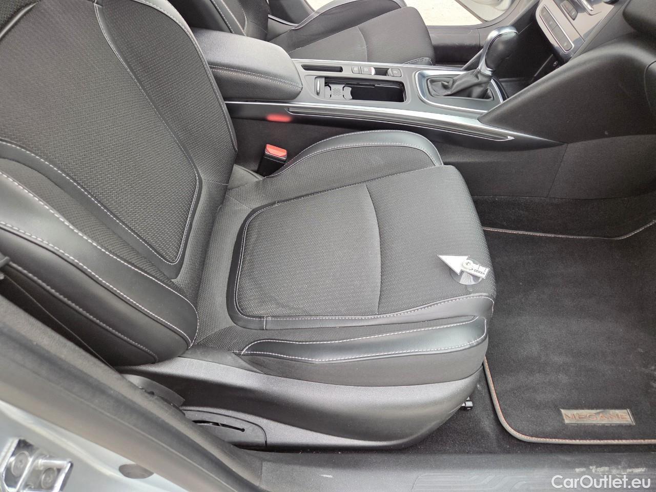  Renault  Megane 1.3 TCe 140CP Intens EDC #38