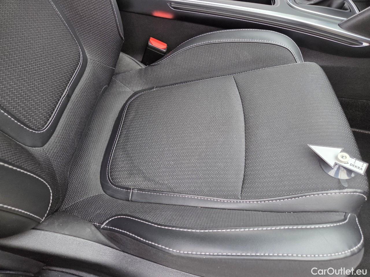  Renault  Megane 1.3 TCe 140CP Intens EDC #39