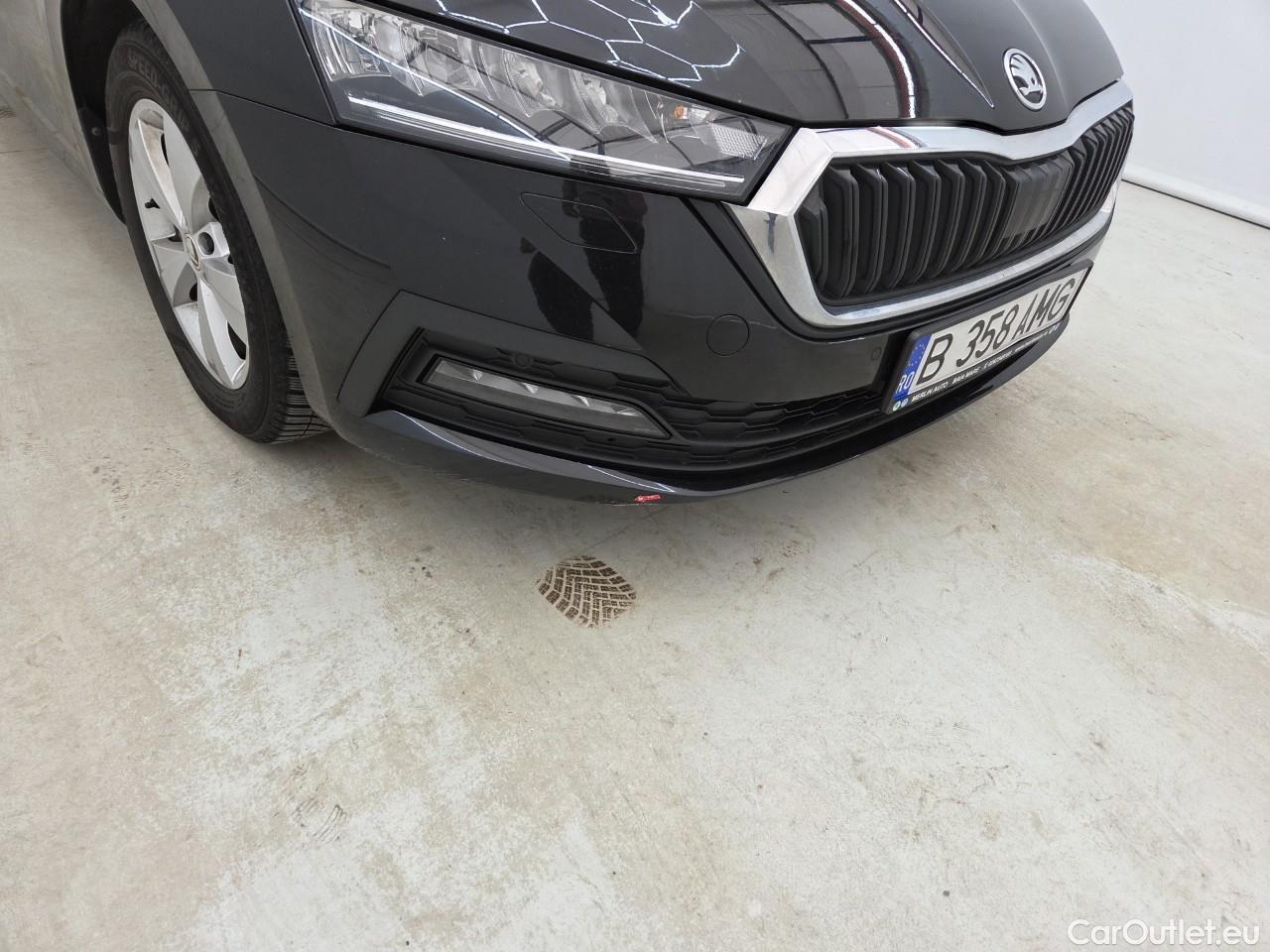  Skoda  Octavia 2.0 TDI 115CP Ambition DSG #11