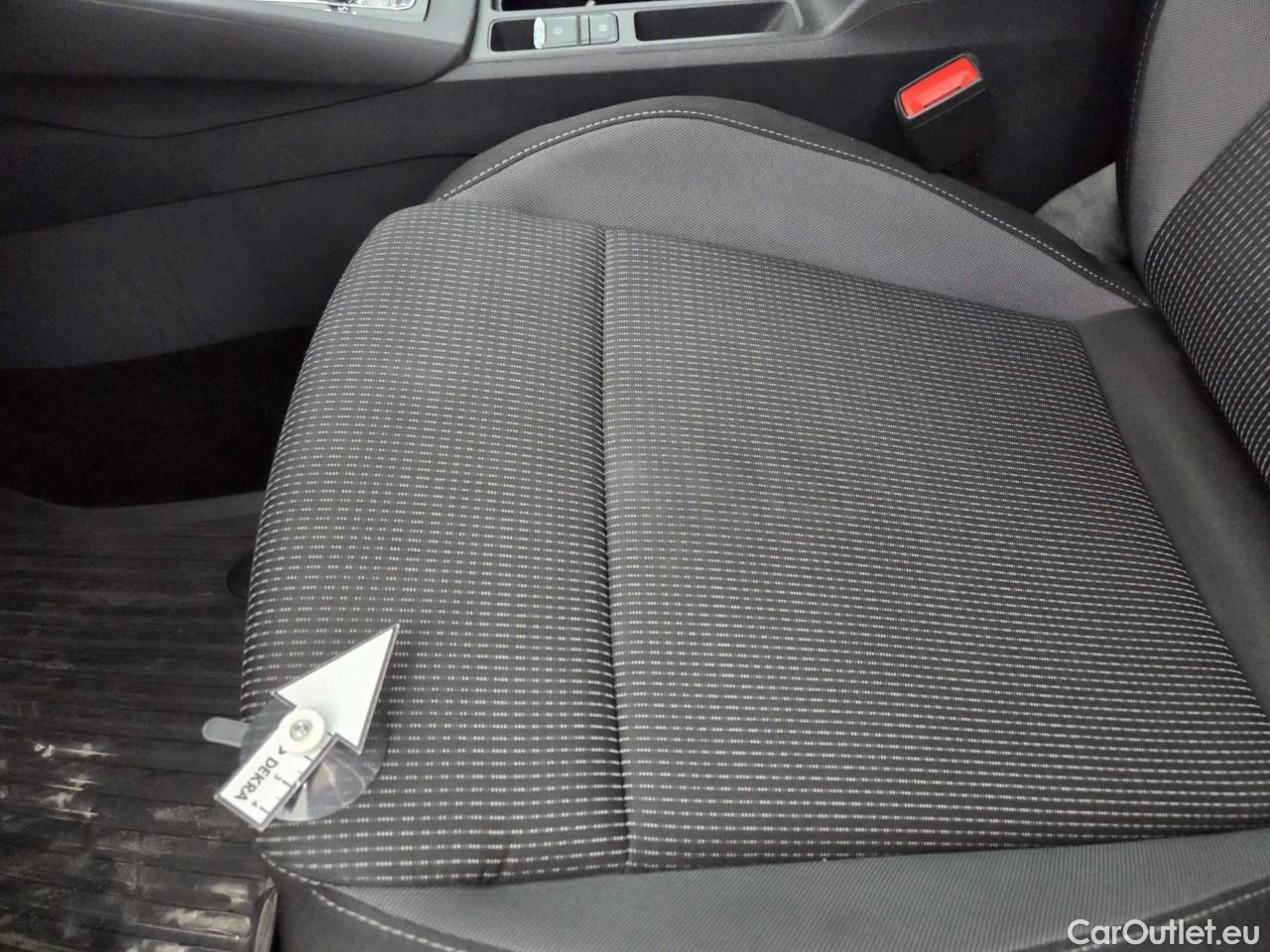 Skoda  Octavia 2.0 TDI 115CP Ambition DSG #61