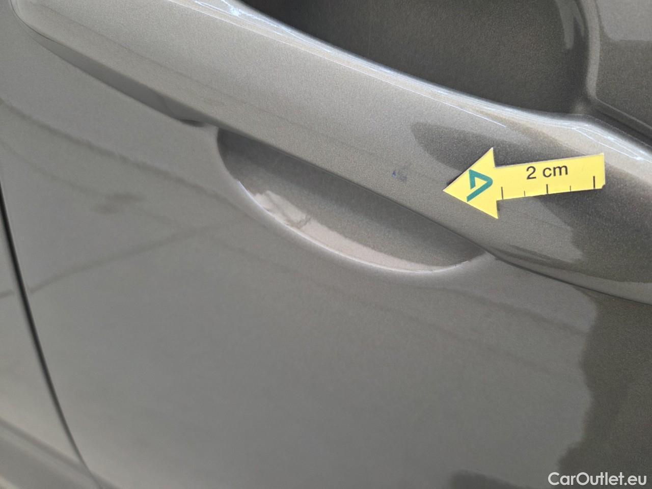  Toyota  Corolla 1.8 Hybrid Dynamic HSD E-CVT #22