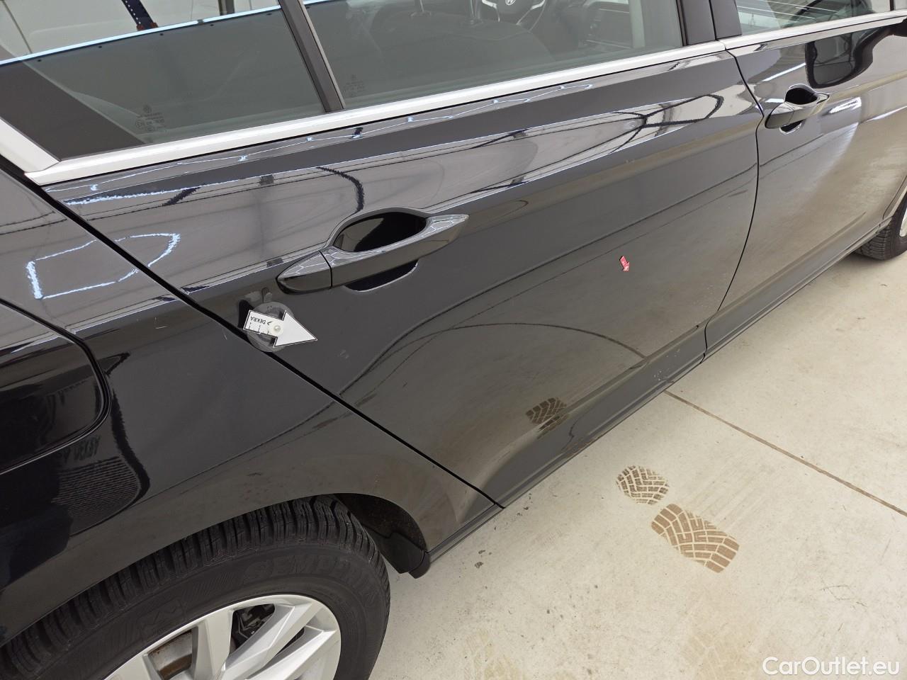  Volkswagen  Passat Comfortline 2.0 TDI DSG 150 CP #35