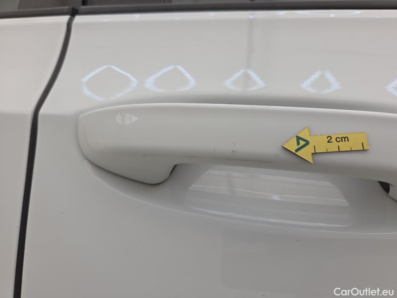  Volkswagen  Golf  Life 2.0 TDI #28