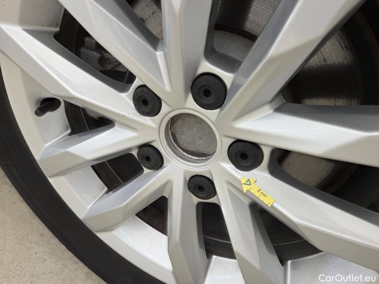  Volkswagen  Passat Comfortline 2.0 TDI DSG 150 CP #38
