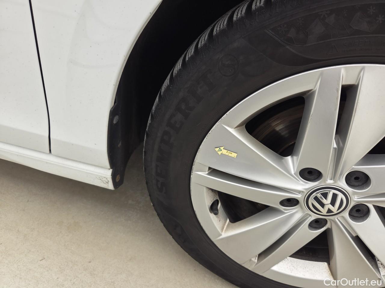  Volkswagen  Golf  Life 2.0 TDI #22