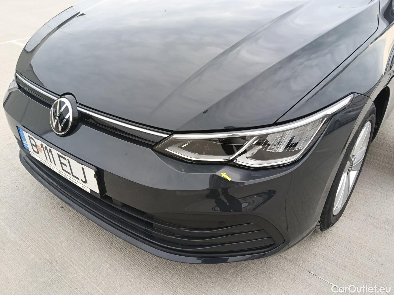  Volkswagen  Golf  Life 1.0 TSI #10
