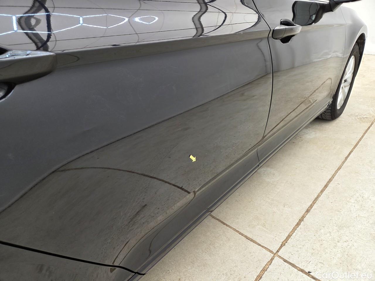  Volkswagen  Passat Comfortline 2.0 TDI DSG 150 CP #19