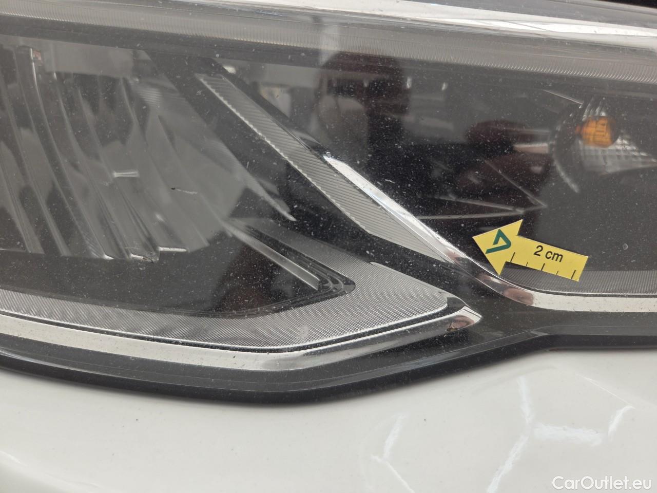  Volkswagen  Golf  Life 2.0 TDI #9
