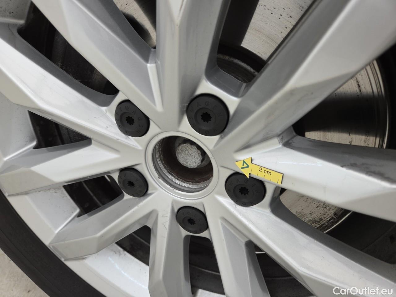  Volkswagen  Passat Comfortline 2.0 TDI DSG 150 CP #6
