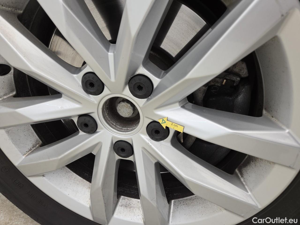  Volkswagen  Passat Comfortline 2.0 TDI DSG 150 CP #15