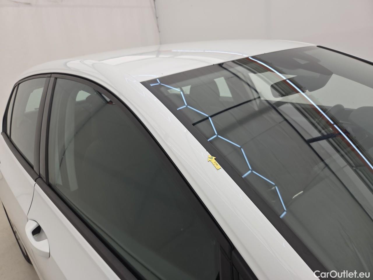  Volkswagen  Golf  Life 2.0 TDI #25