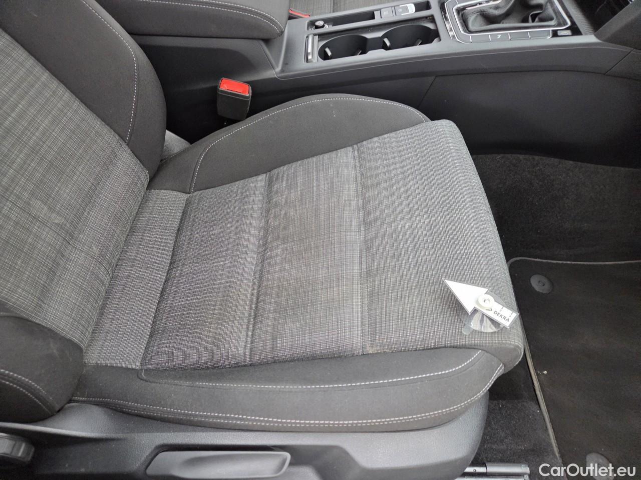  Volkswagen  Passat Comfortline 2.0 TDI DSG 150 CP #44