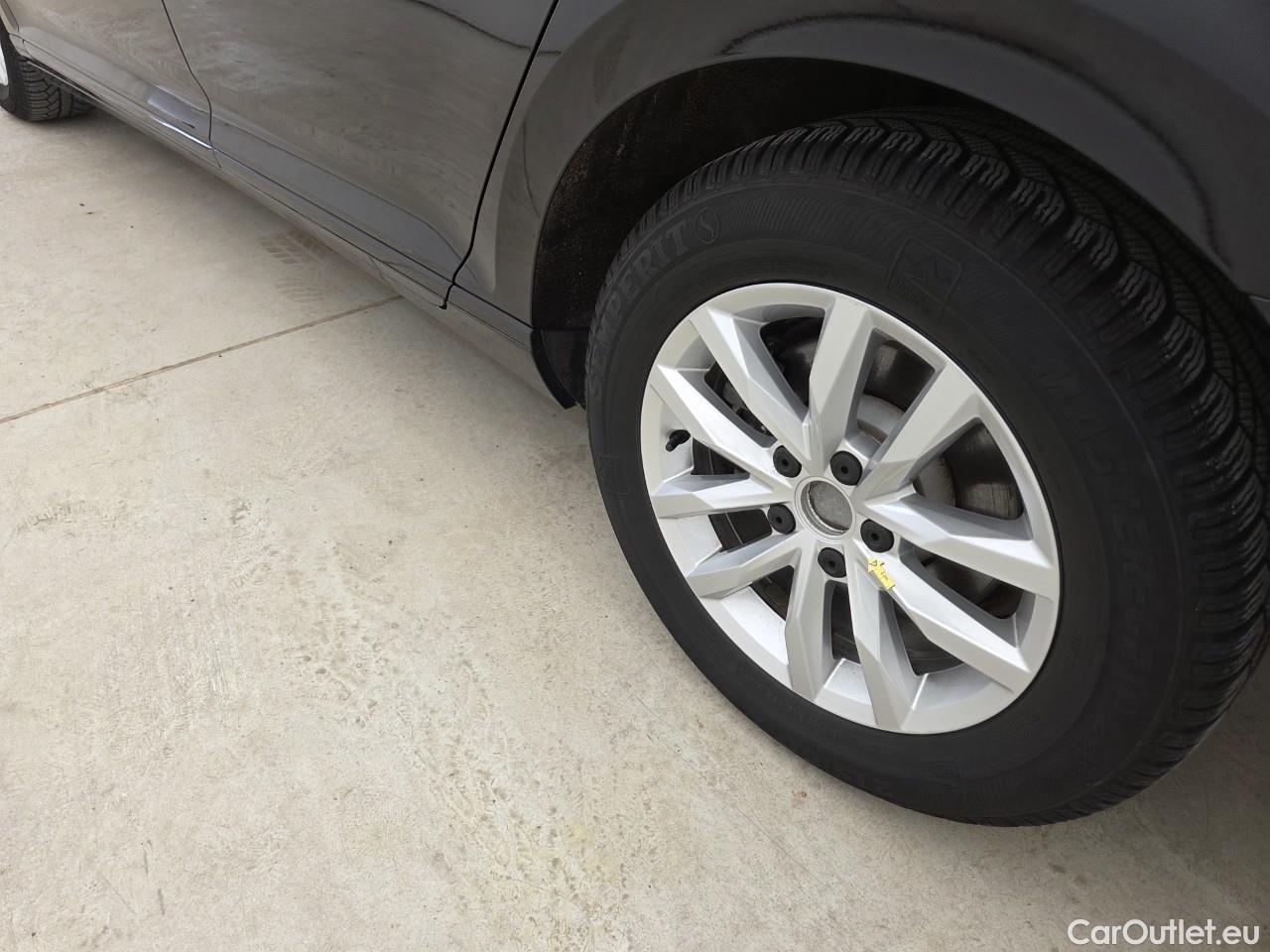 Volkswagen  Passat Comfortline 2.0 TDI DSG 150 CP #39