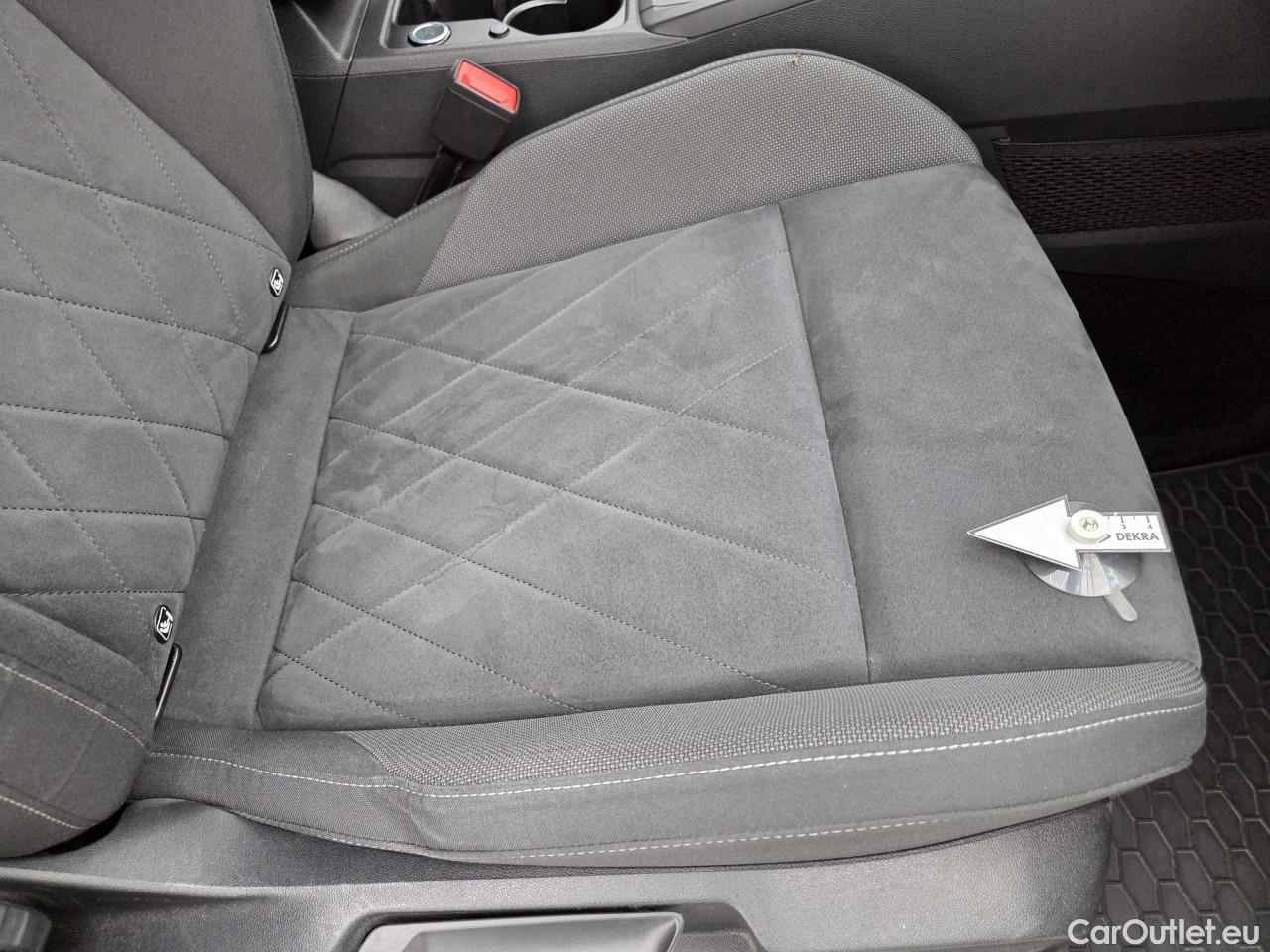  Volkswagen  Golf  2.0 TDI 150HP DSG Style Variant #57
