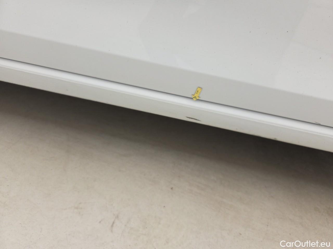  Volkswagen  Golf  Life 2.0 TDI #31