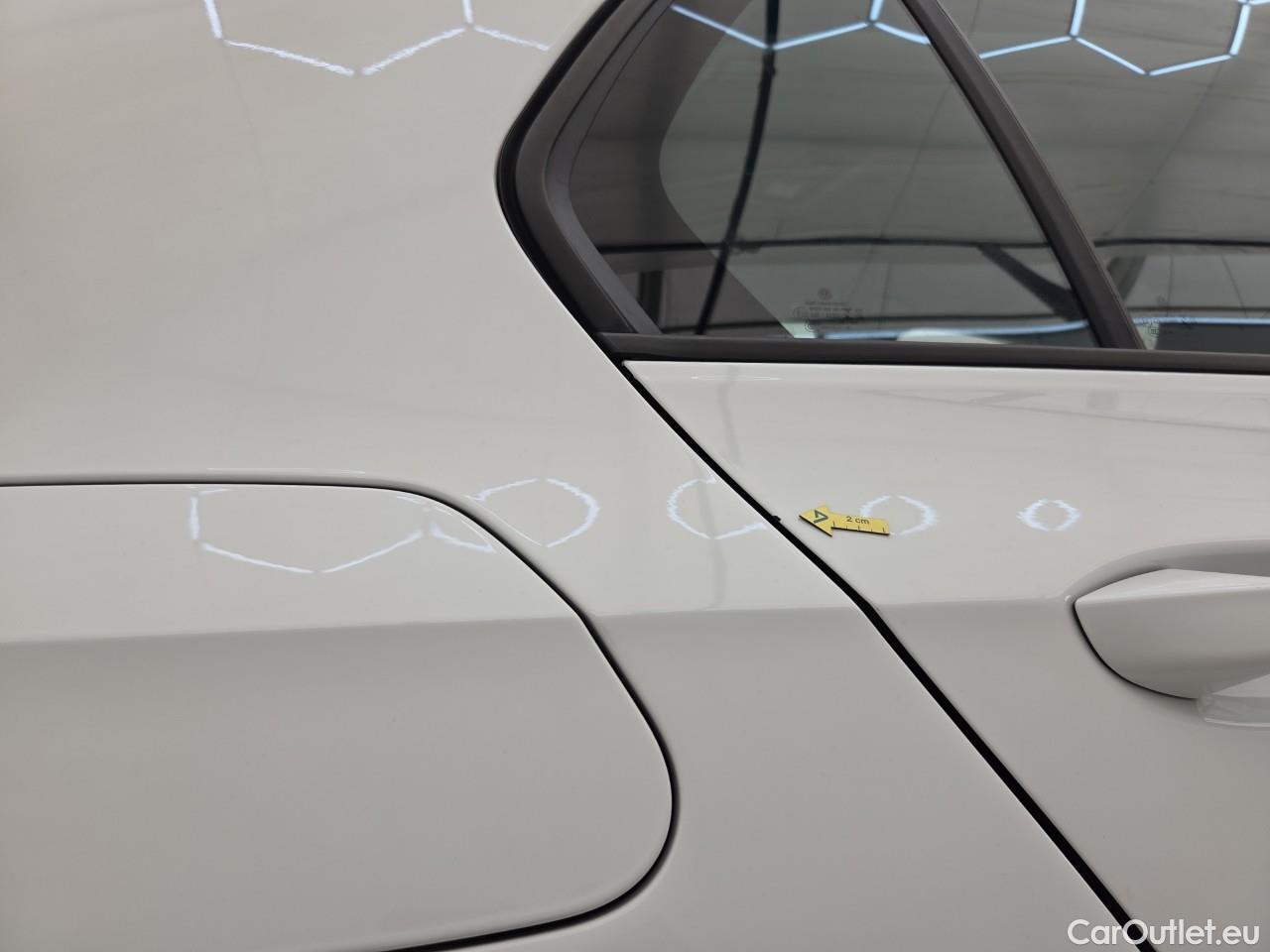  Volkswagen  Golf  Life 2.0 TDI #34