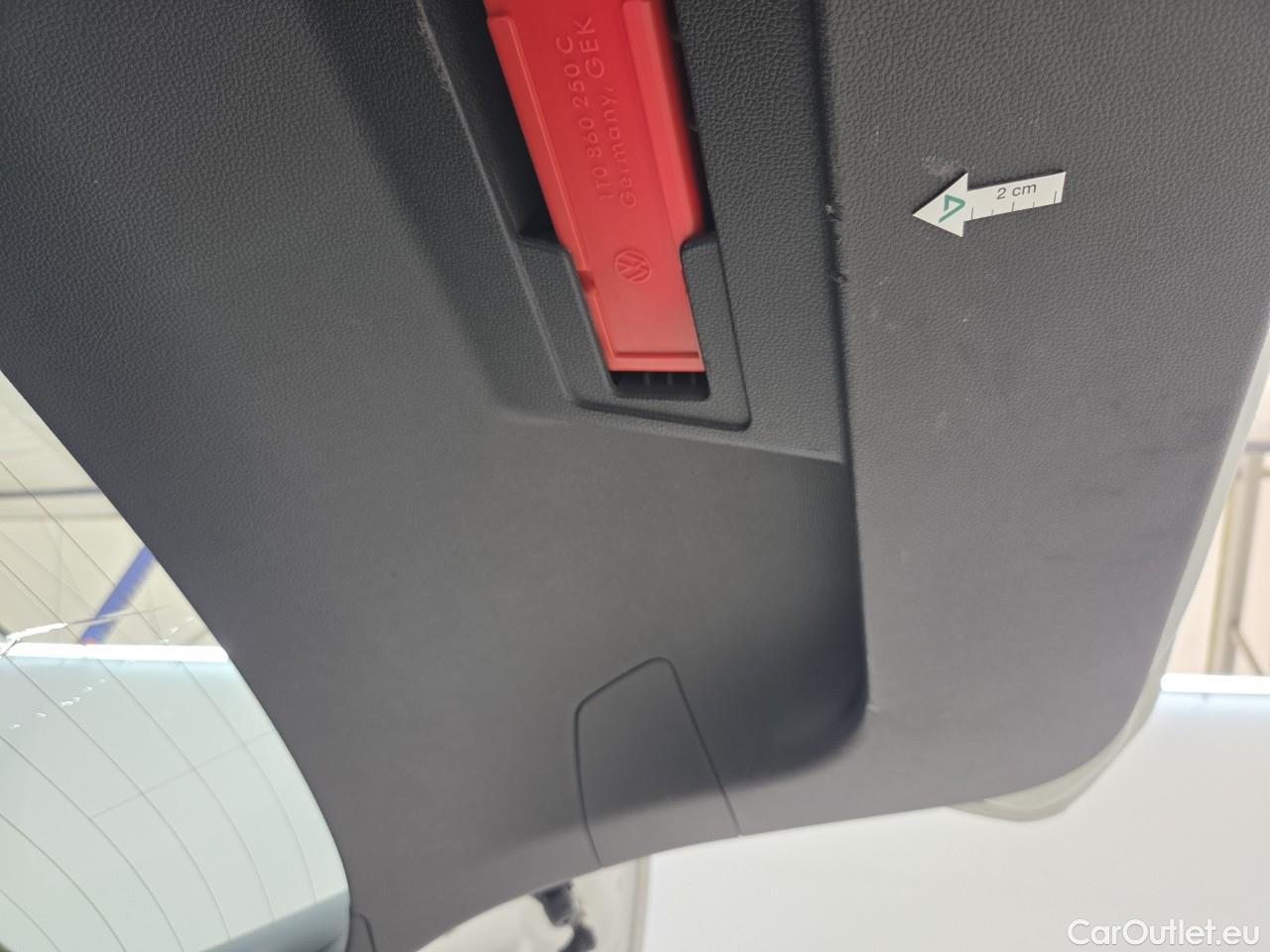  Volkswagen  Golf  Life 1.5 eTSI ACT DSG mild-Hybrid #16