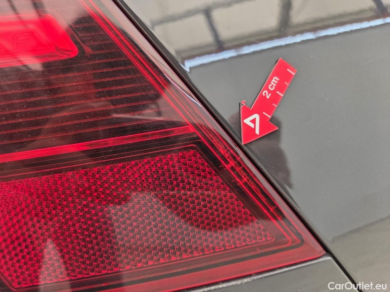  Volkswagen  Golf  2.0 TDI 150HP DSG Style Variant #37