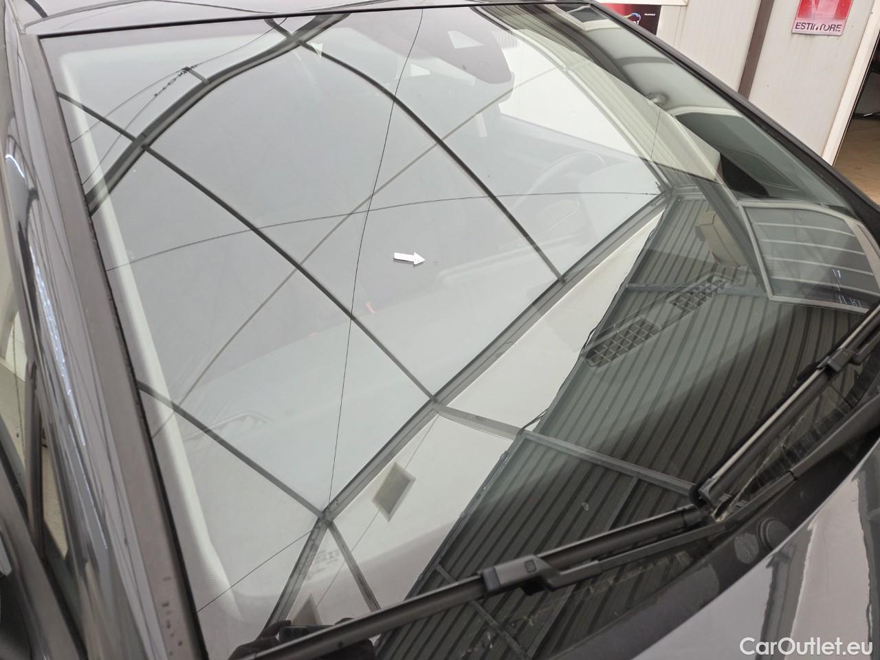  Volkswagen  Golf  Life 1.0 TSI #21
