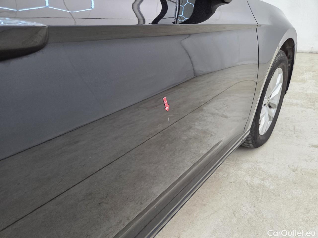  Volkswagen  Passat Comfortline 2.0 TDI DSG 150 CP #28