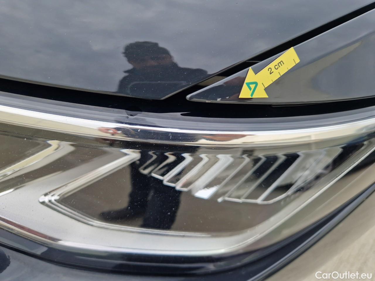  Volkswagen  Golf  Life 1.0 TSI #6