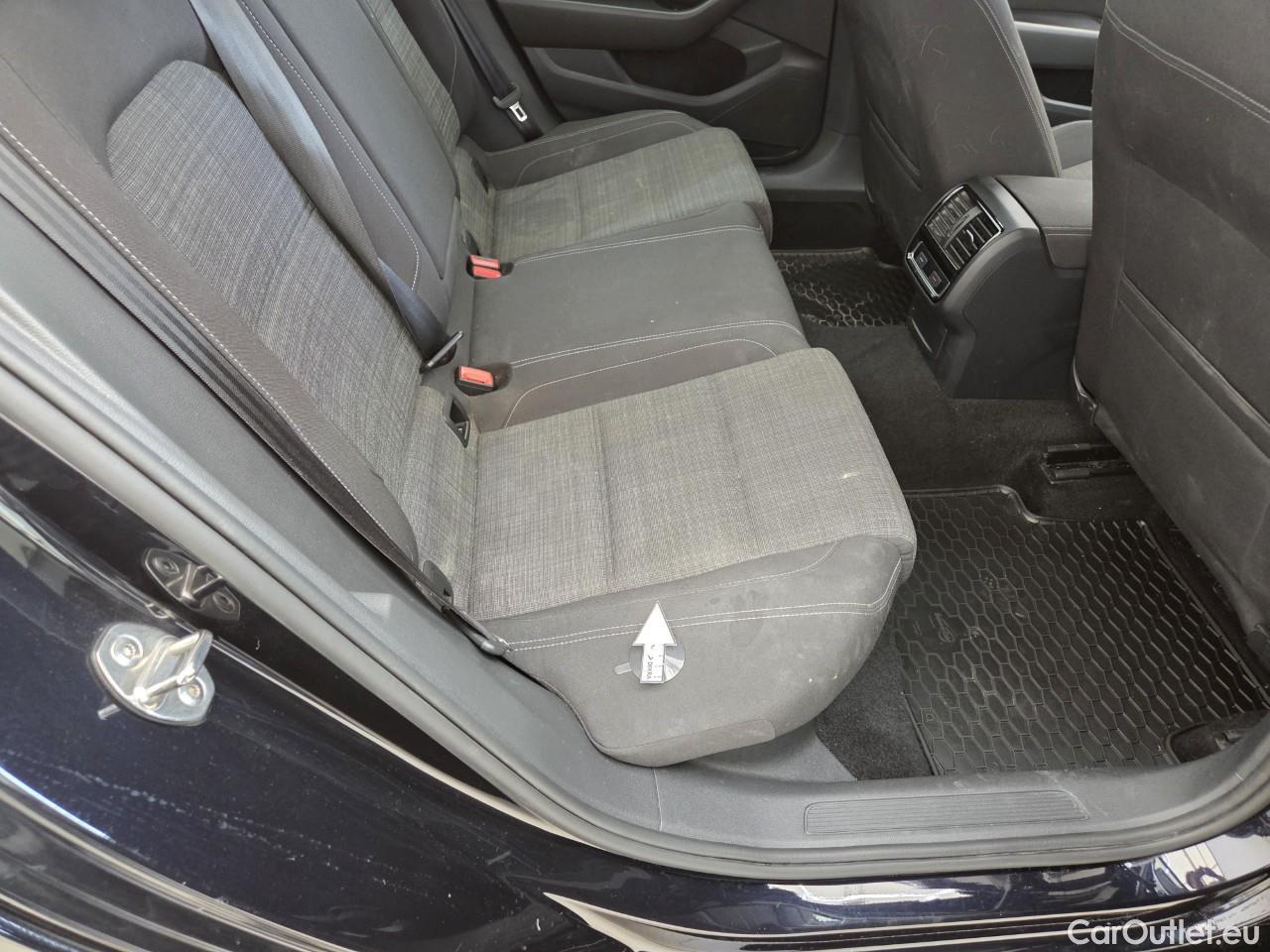  Volkswagen  Passat Comfortline 2.0 TDI DSG 150 CP #70