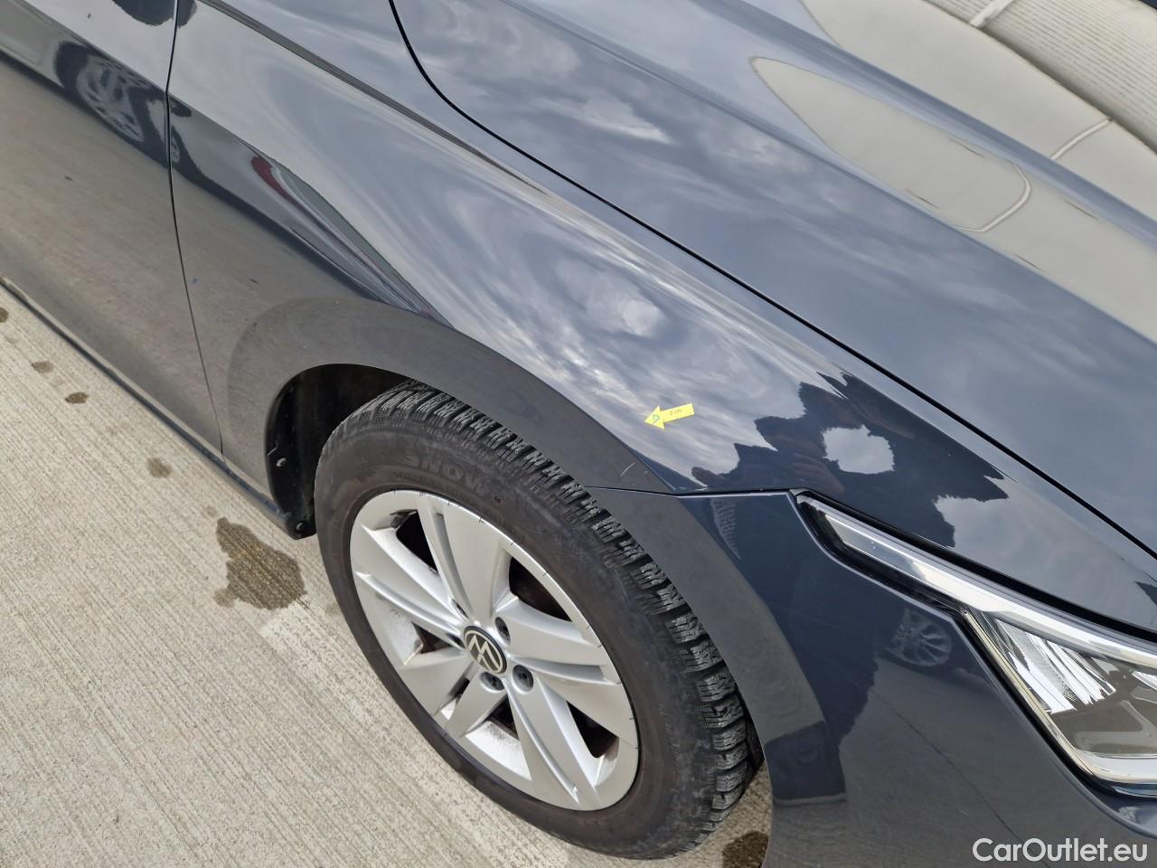  Volkswagen  Golf  Life 1.0 TSI #15