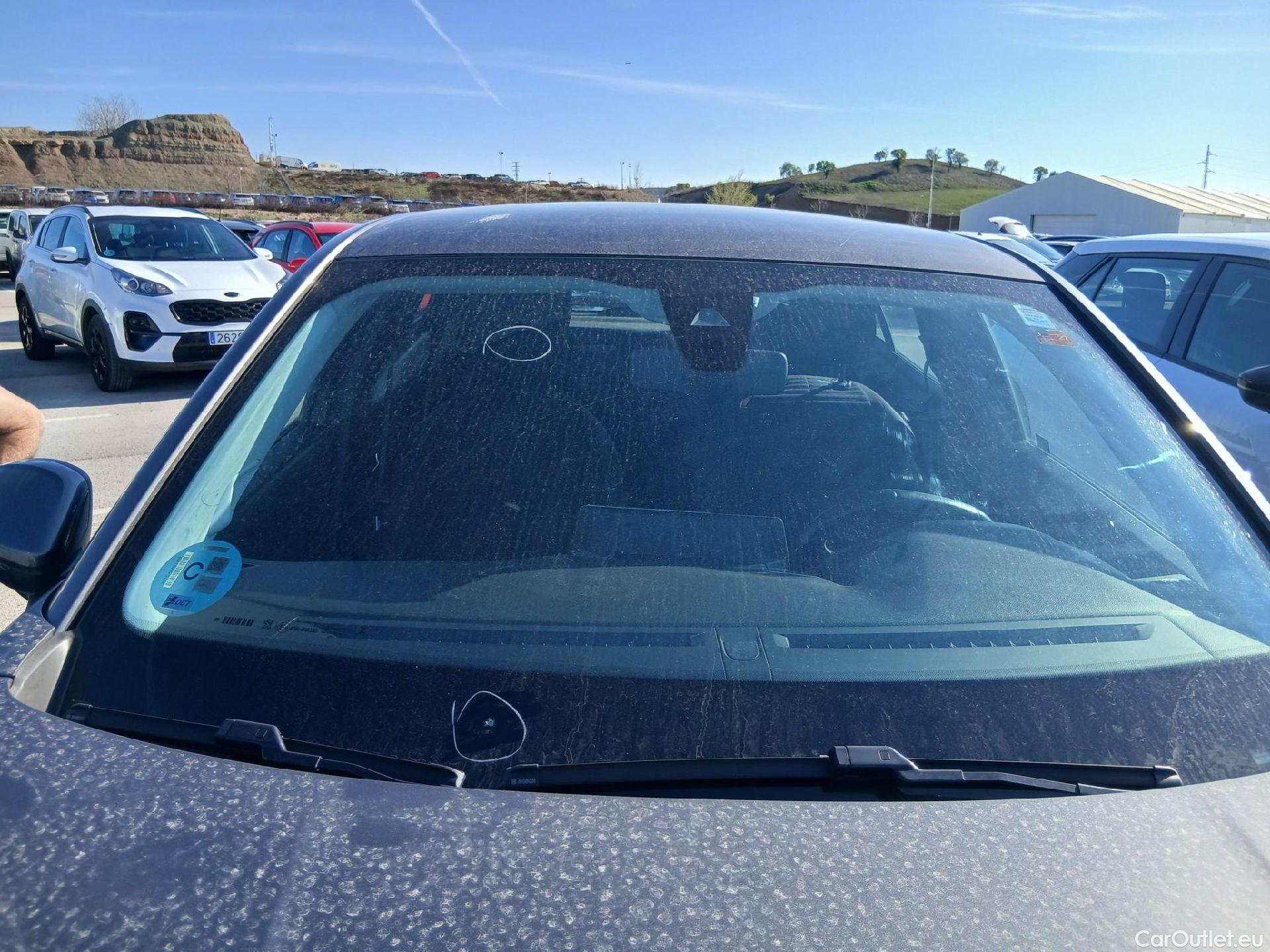  Peugeot  2008 PEUGEOT  / 2019 / 5P / todoterreno Active BlueHDI 81kW (110CV) #7