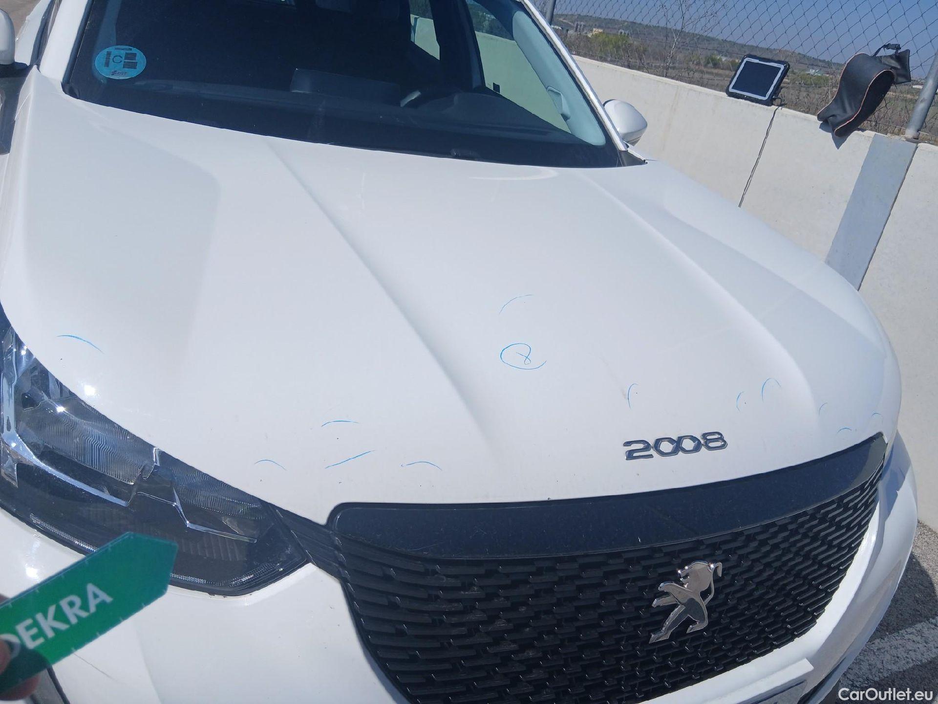  Peugeot  2008 PEUGEOT  / 2019 / 5P / todoterreno Active BlueHDI 81kW (110CV) #8